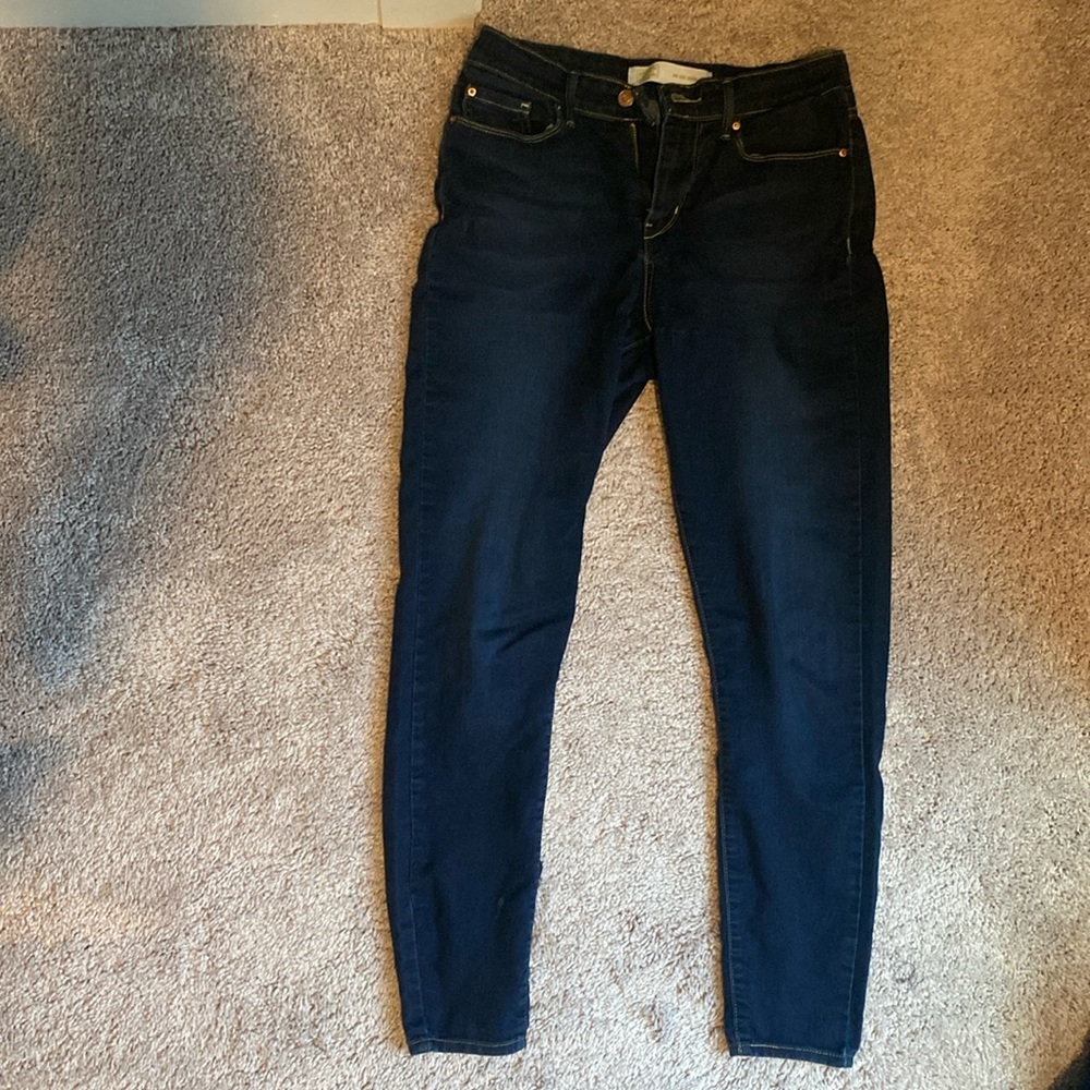 Size 8 Levi skinny jeans